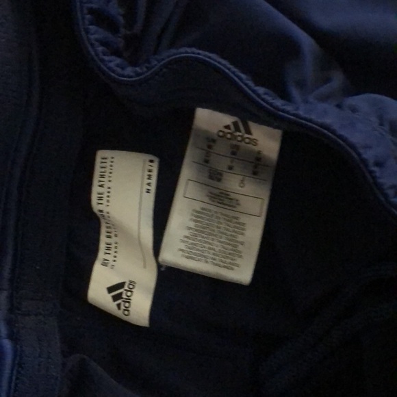 Adidas Dri-Fit Shorts with pockets - Picture 2 of 2